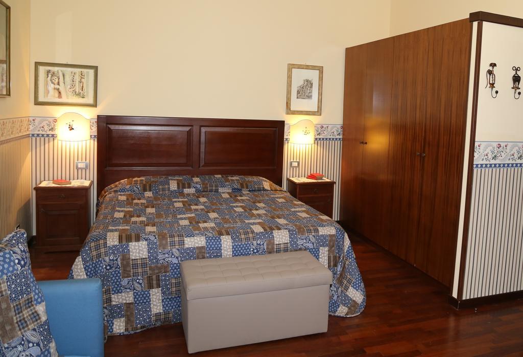 B&B La Vetreria Almaru Katania Pokój zdjęcie